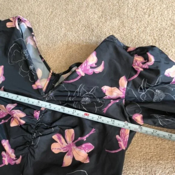 Club Monaco Floral Coquette Prairie Country Ruched Front Woven Top XS - Picture 9 of 12